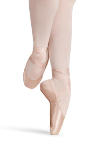 Akoya Medium Pointe Shoe